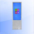 Superficie a 43 pollici di vetro di Tempred di Shell del multi del punto del touch screen chiosco su ordinazione dell'esposizione