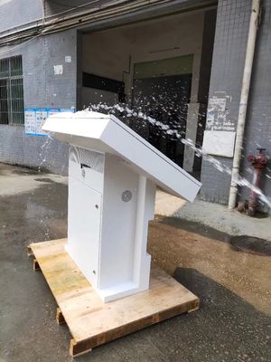 Chiosco di segnaletica digitale per esterni da 49 pollici con risoluzione 1920x1080