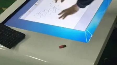 Chiosco Android da 21,5 pollici con ripiano, risoluzione 1920x1080