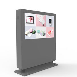Il LCD all'aperto orizzontale di pubblicità scherma 2000 luminosità dei pidocchi con il raffreddamento del fan