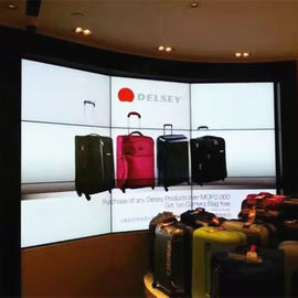 46" ha curvato le video esposizioni di parete per il centro sorveglianza/dell'auditorium