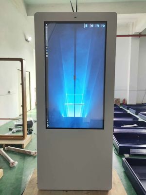 Segnaletica digitale LCD esterna impermeabile IP65 a terra con durata di vita di 50000 ore
