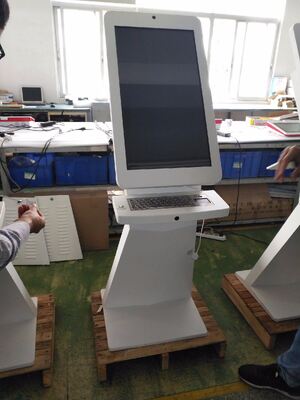 Touch Points 10 Punti Segnaletica Digitale Interattiva Con Wi-Fi Bluetooth Connettività USB che Migliora le Strategie di Marketing Digitale