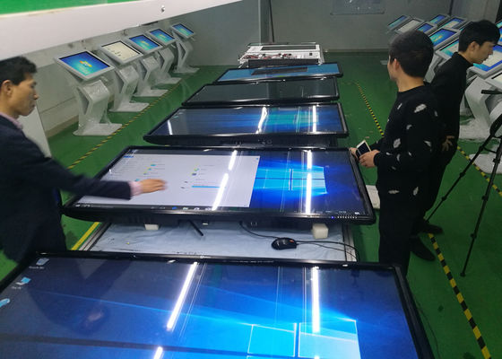 Bordo astuto di conferenza a 86 pollici del touch screen di Android 8,0 per il sostegno del cavalletto della scuola 20 punti di tocco